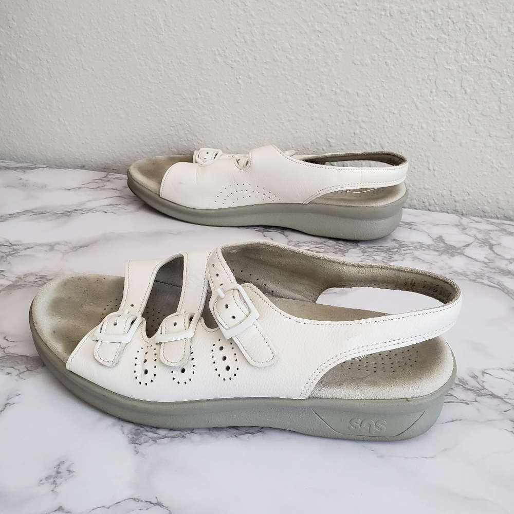SAS white triple buckle wedge comfort sandal - Picture 4 of 7